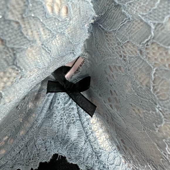 Victoria’s Secret lace bra molded cups blue size 34DD - Picture 3 of 9